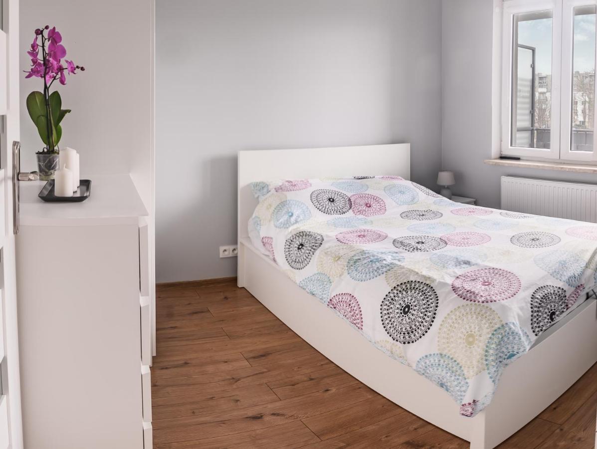 Marywilska Apartment وارسو المظهر الخارجي الصورة